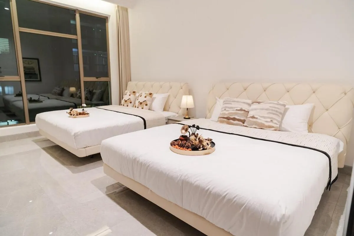 Villa Georgetown Italian-Style Jacuzzi Ktv 5Br 18Pax G Ma­lay­sia